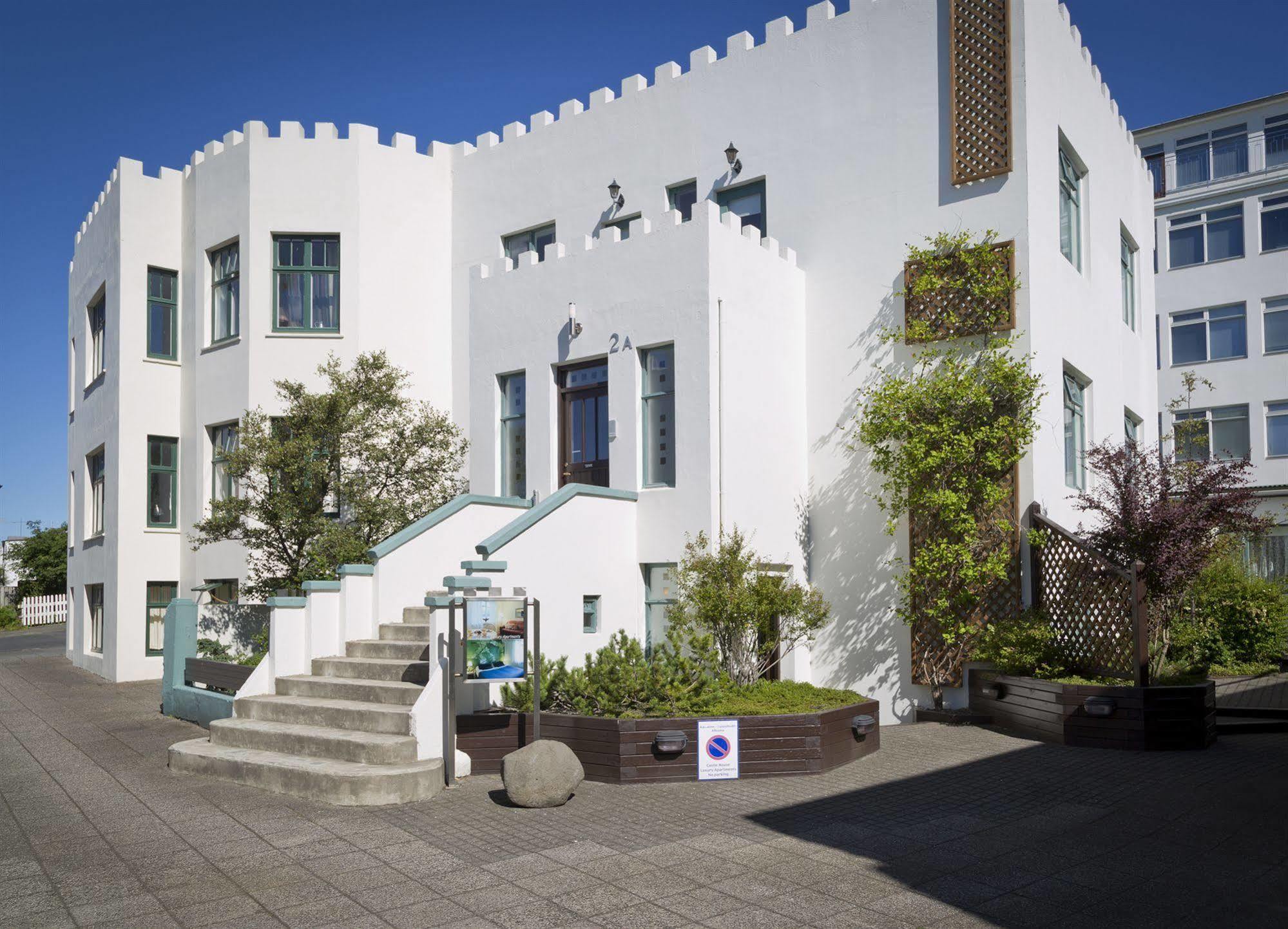 Castle House & Embassy Luxury Apartments Reykjavík Exteriör bild